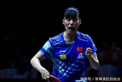关于费德勒在公牛比赛中锐不可当，晋级下一阶段引发热议！比赛高潮迭起的信息
