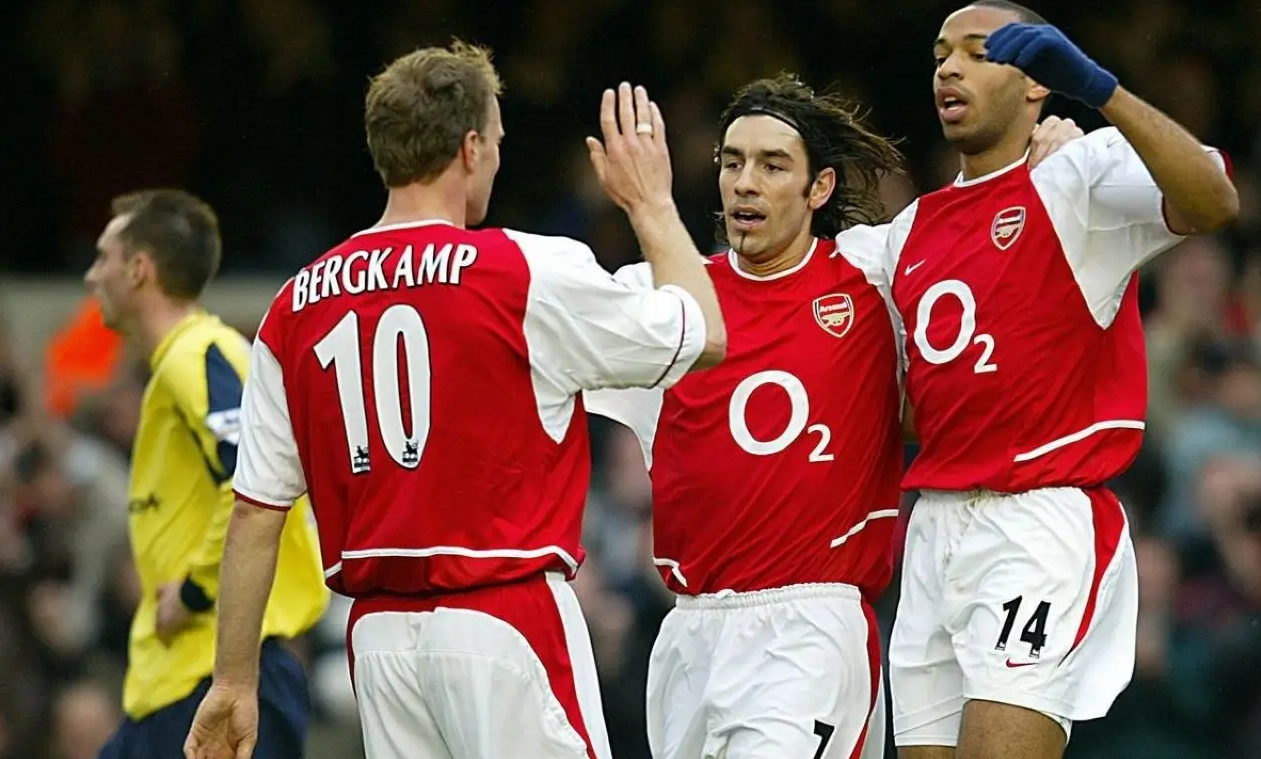 九游平台-包含意大利杯今晚走向成谜；洛杉矶湖人单刀错失；气氛紧张；团队化学反应显著的词条